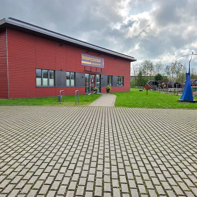 Aussen | Therapiezentrum